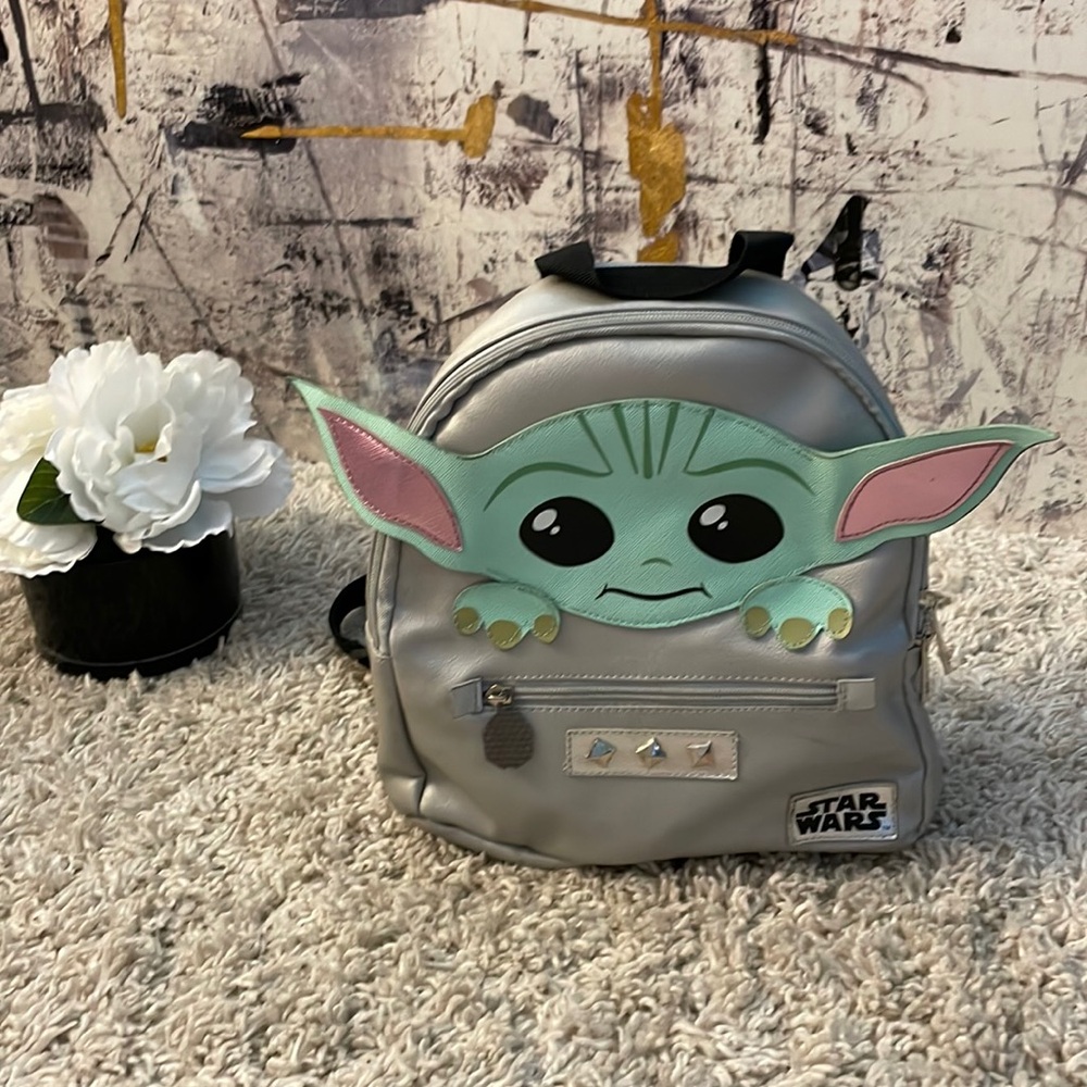 Star Wars mini backpack baby Yoda  Grogu Mandalorian the child bag by Bioworld